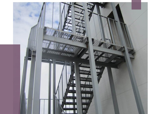 Монтаж пожарных лестниц в Глазове от 7754 руб.