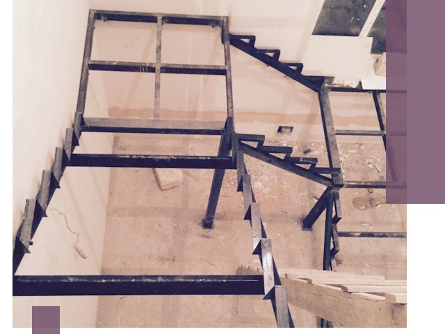 Монтаж лестниц на металлокаркасе в Глазове быстро и качественно