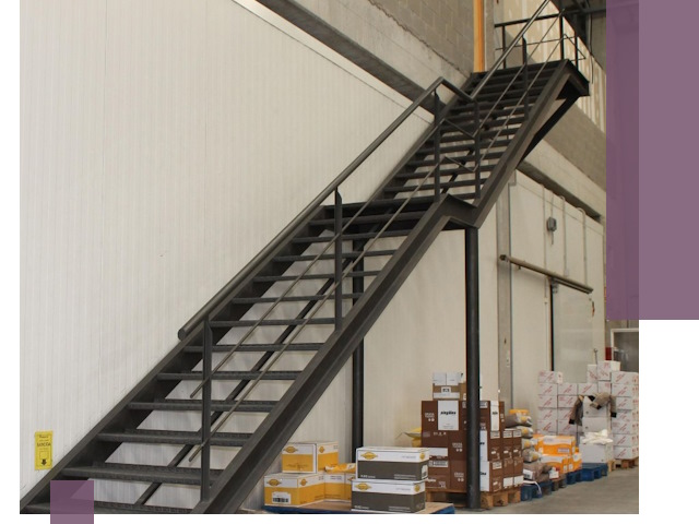 Лестницы для производства в Глазове — изготовление и монтаж