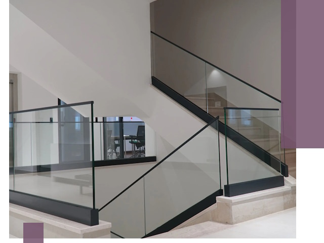 Стеклянные перила премиум-класса с установкой в Глазове