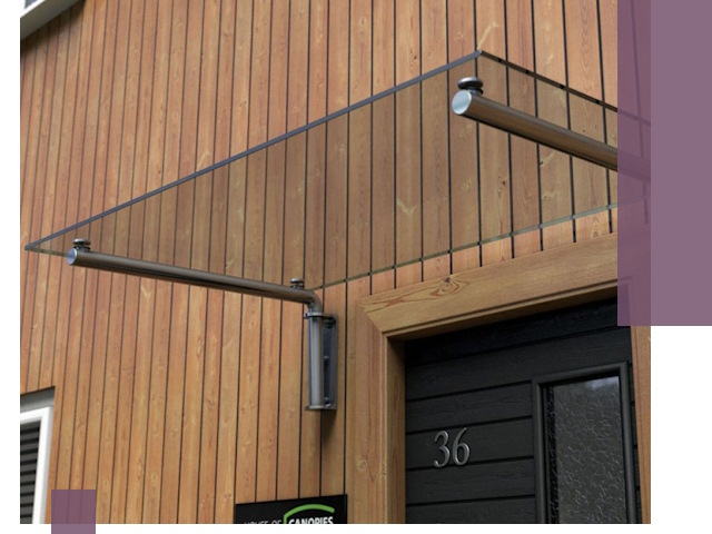 Стеклянные козырьки на входы и фасады в Глазове