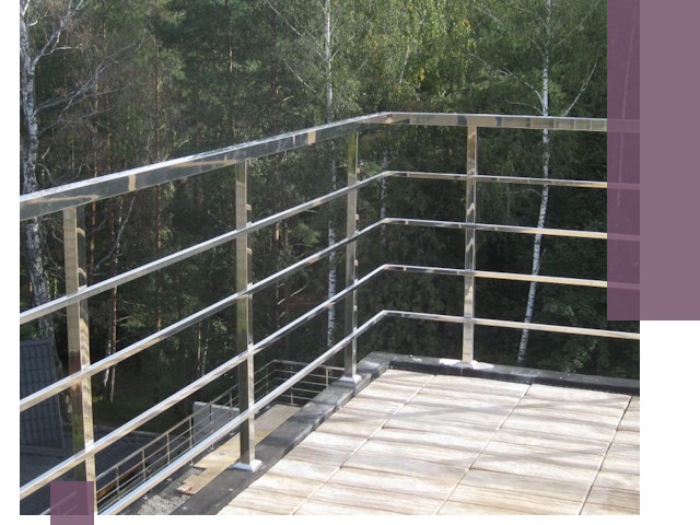 Парапеты из нержавеющей стали в Глазове — изготовление и монтаж