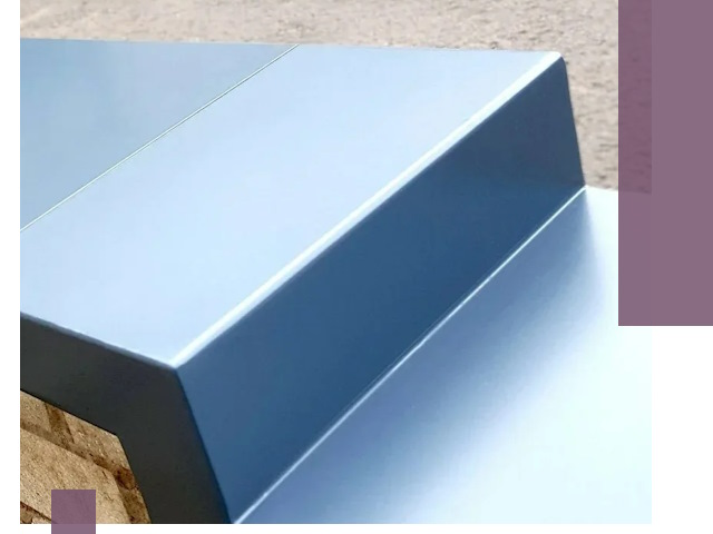 Крышки на парапет в Глазове: изготовление и монтаж под ключ