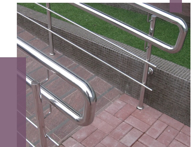 Поручни для инвалидов в Глазове под ключ от 6326 руб.